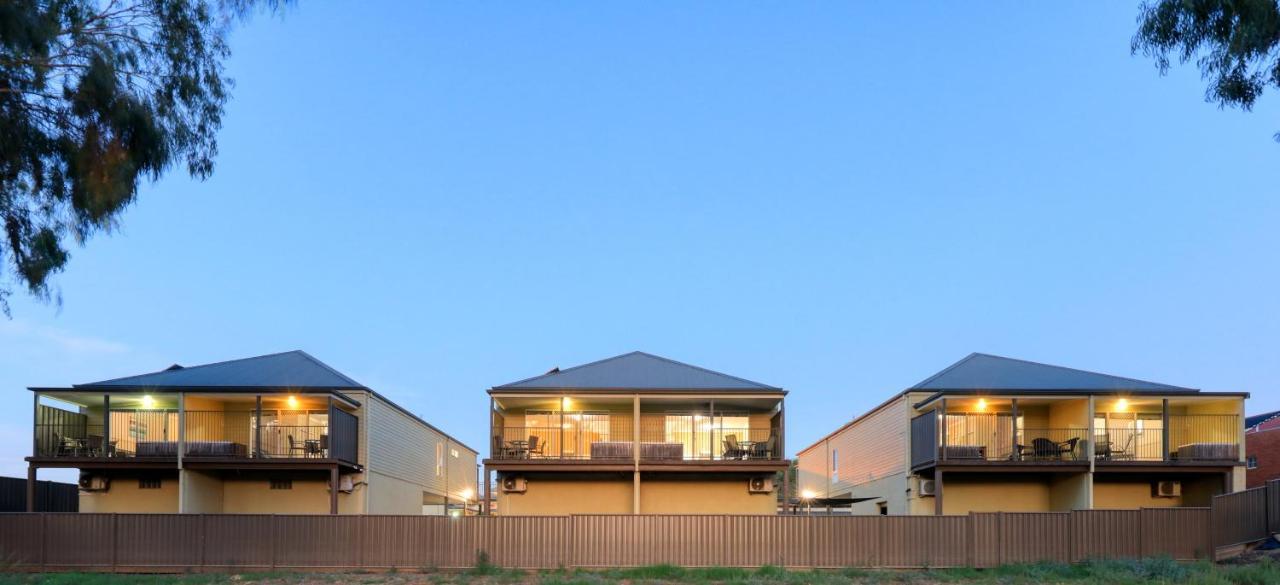 Bridges On Meninya Motel & Apartments Moama Kültér fotó