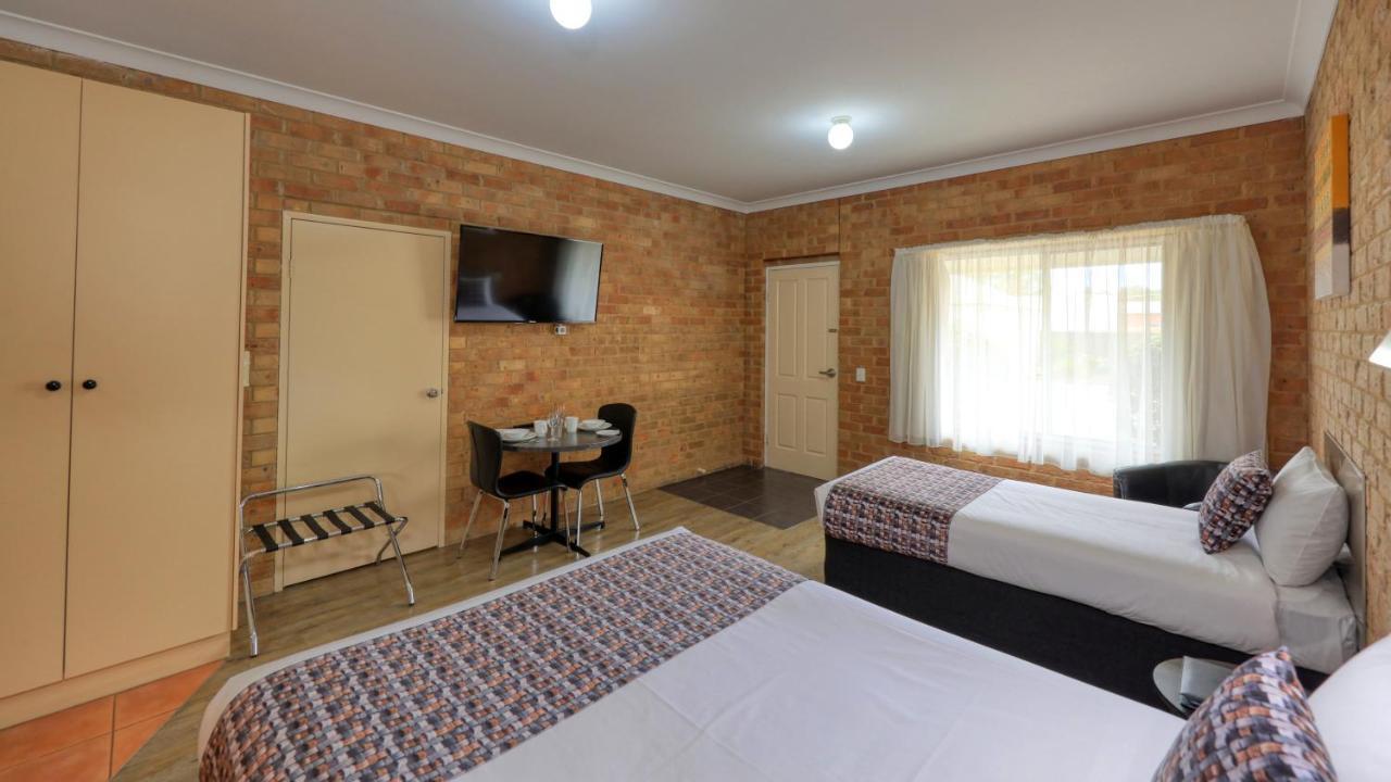 Bridges On Meninya Motel & Apartments Moama Kültér fotó